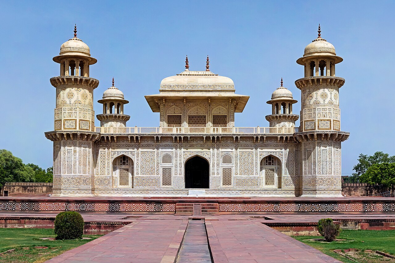 Itimad-ud-Daulah (Baby Taj), Agra