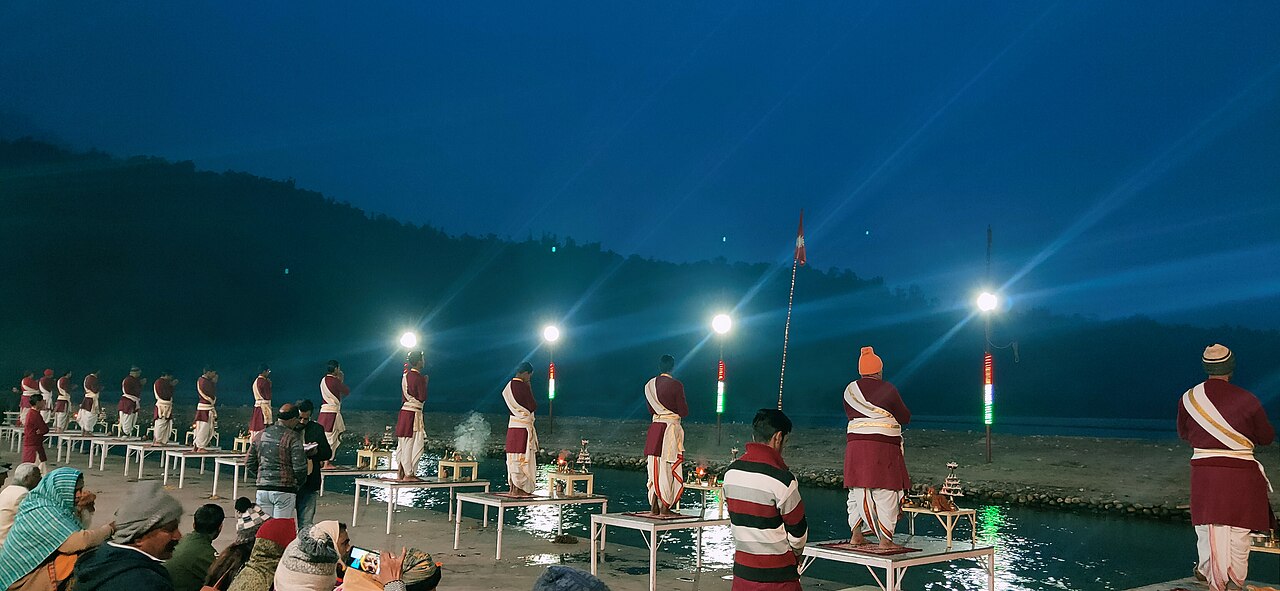 Evening Ganga Aarti at a ghat in Rishikesh